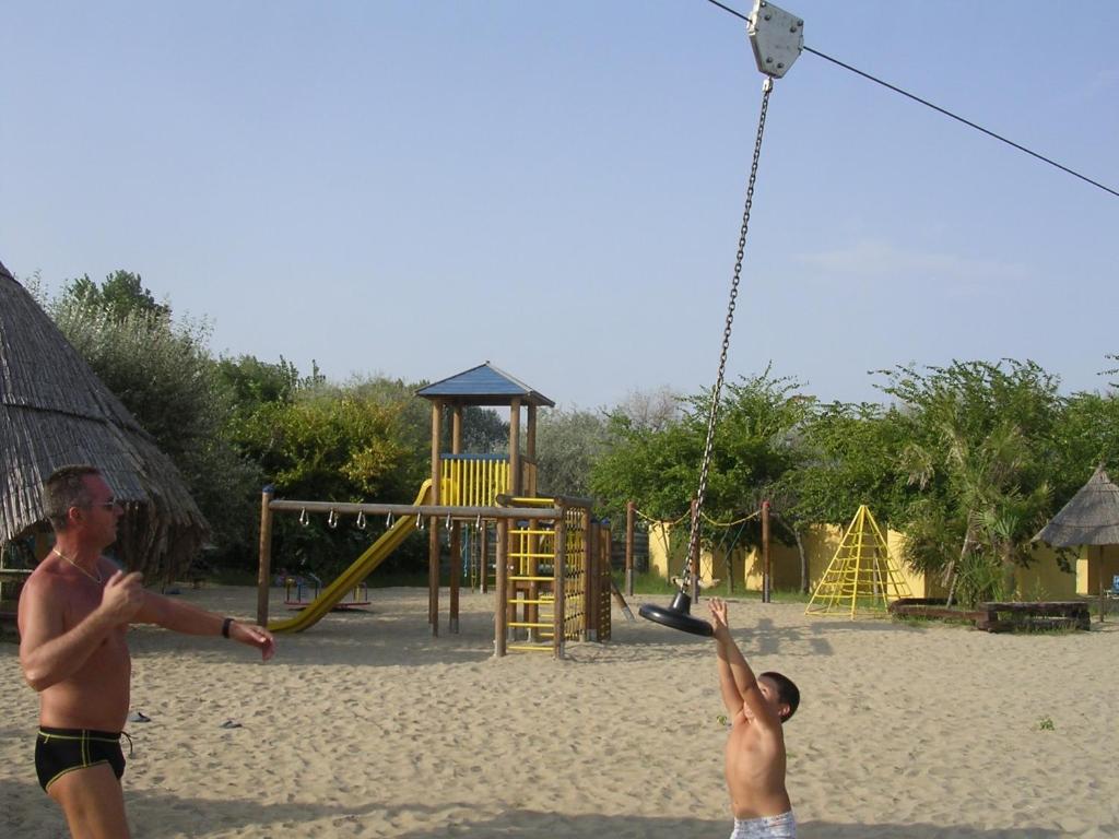 Holiday Center Valdor Cavallino-Treporti Exterior photo