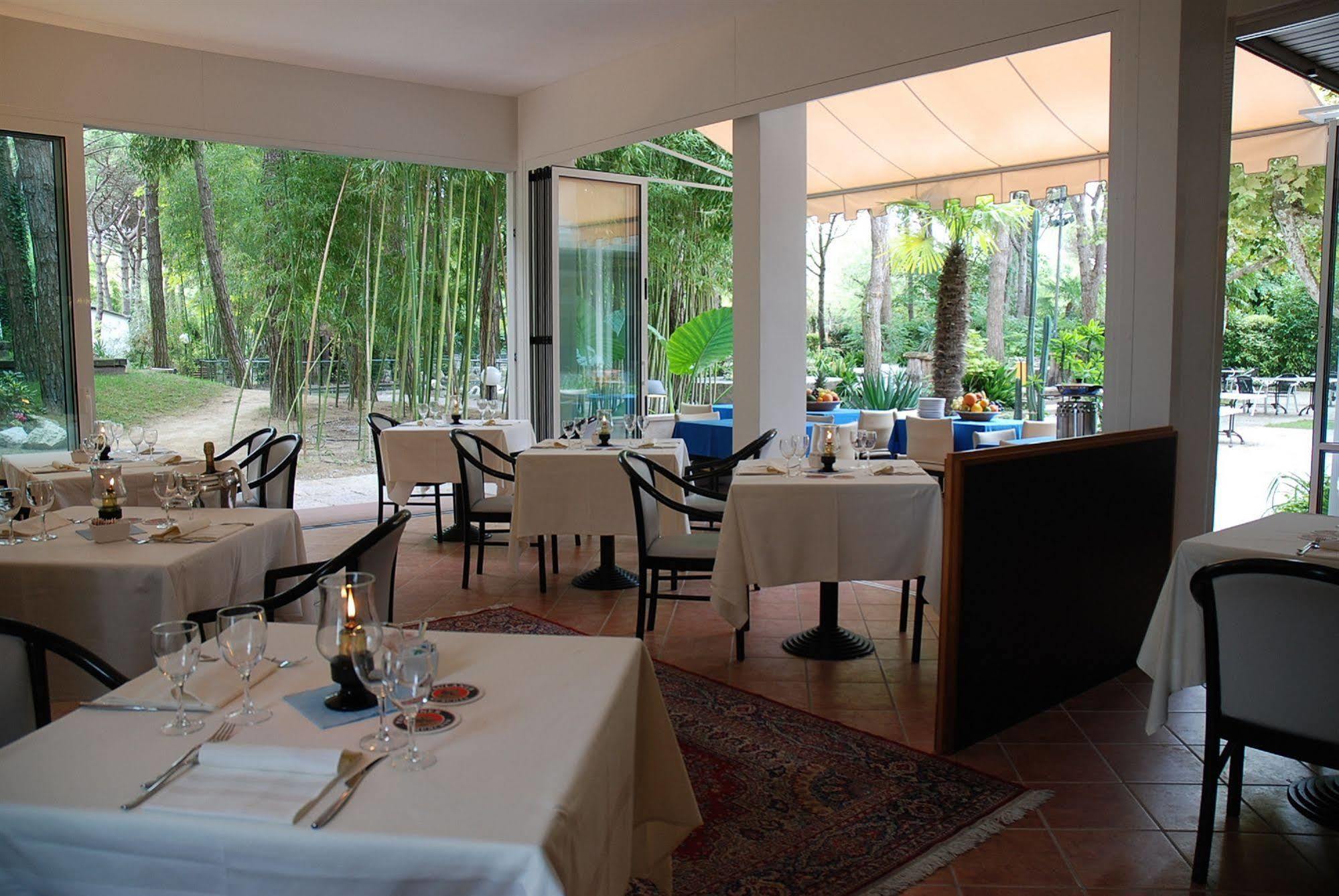 Holiday Center Valdor Cavallino-Treporti Exterior photo