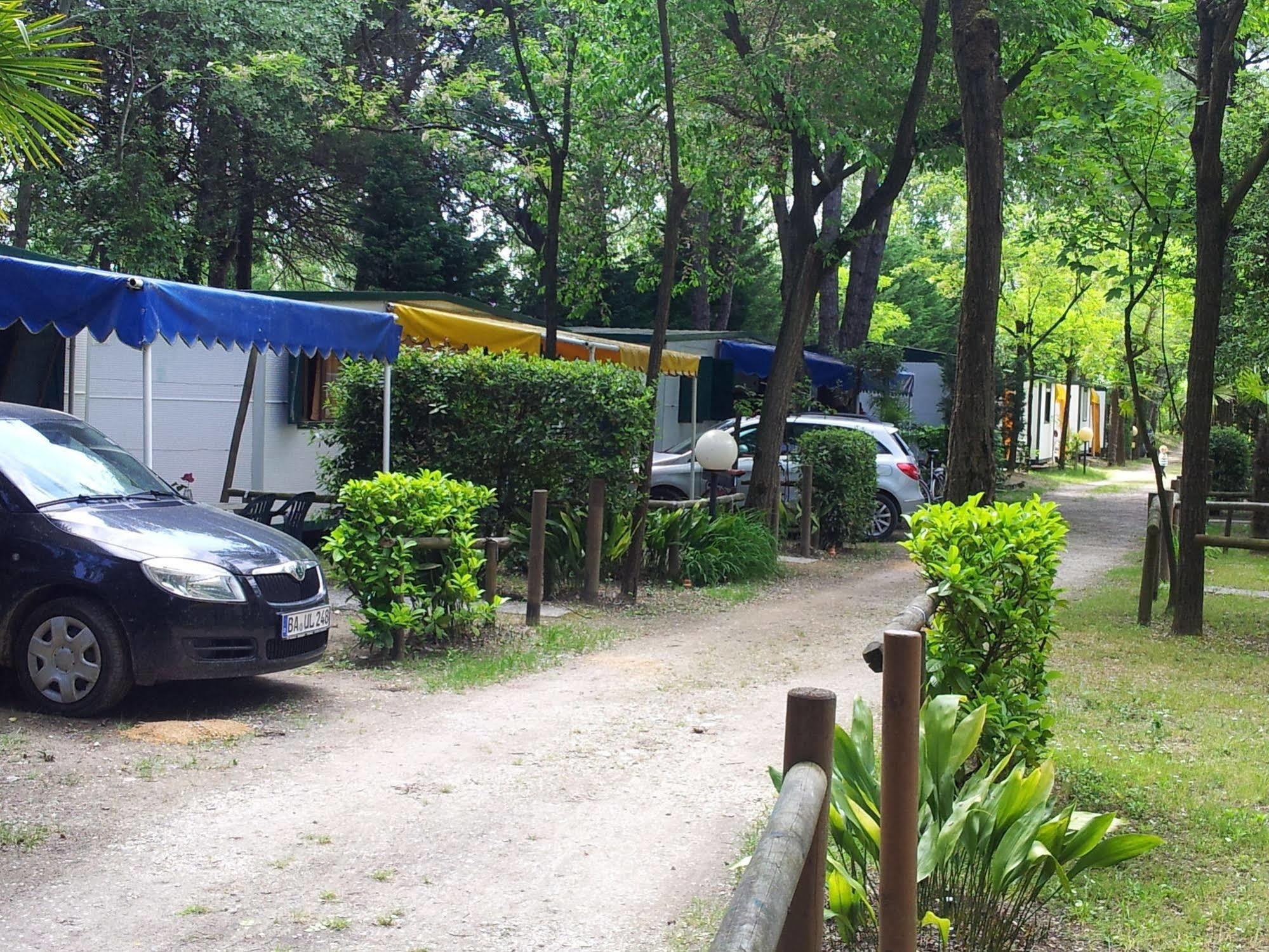 Holiday Center Valdor Cavallino-Treporti Exterior photo